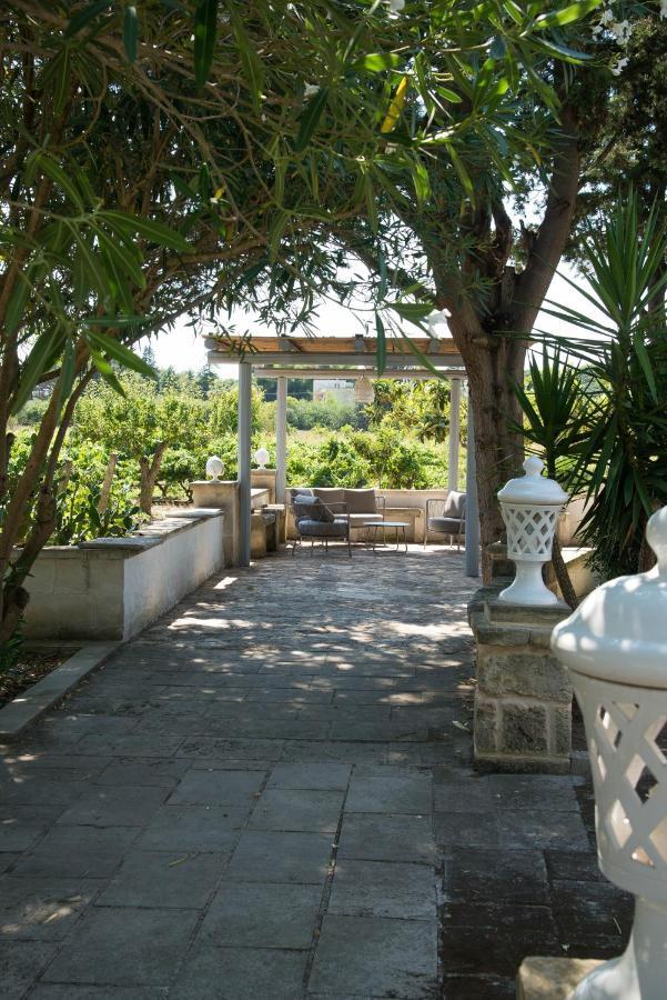 Dimora Del Duca, Masseria B&B Di Charme モンテローニ・ディ・レッチェ エクステリア 写真