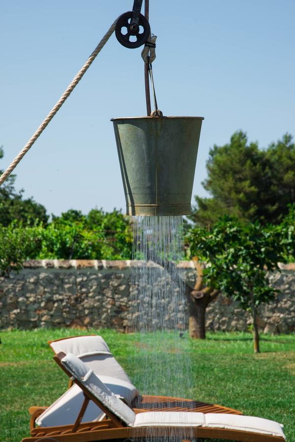 Dimora Del Duca, Masseria B&B Di Charme モンテローニ・ディ・レッチェ エクステリア 写真