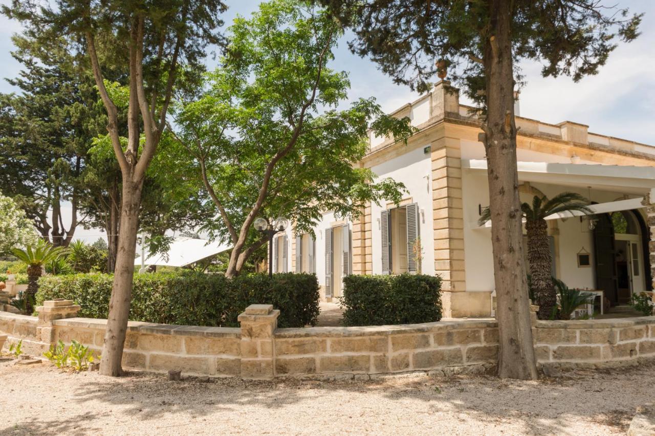 Dimora Del Duca, Masseria B&B Di Charme モンテローニ・ディ・レッチェ エクステリア 写真